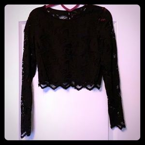 H&M Black Lace stretchable crop top Sz Small